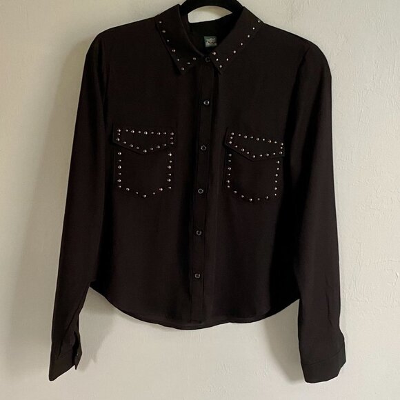 Wild Fable Black Button Down Shirt with Rivets - Picture 7 of 10
